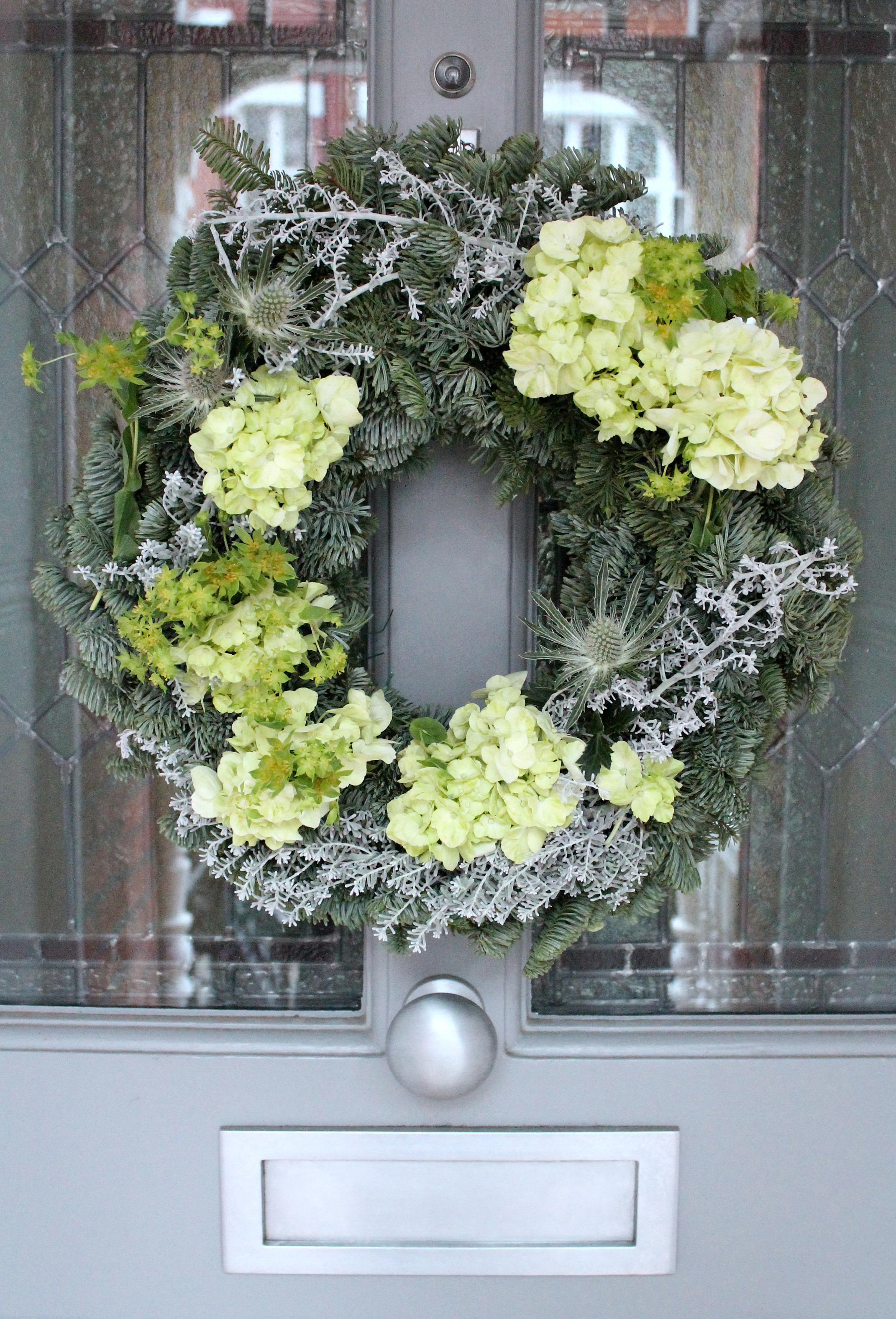 Christmas-wreath-by-Geraldine-Tan-Little-Big-Bell