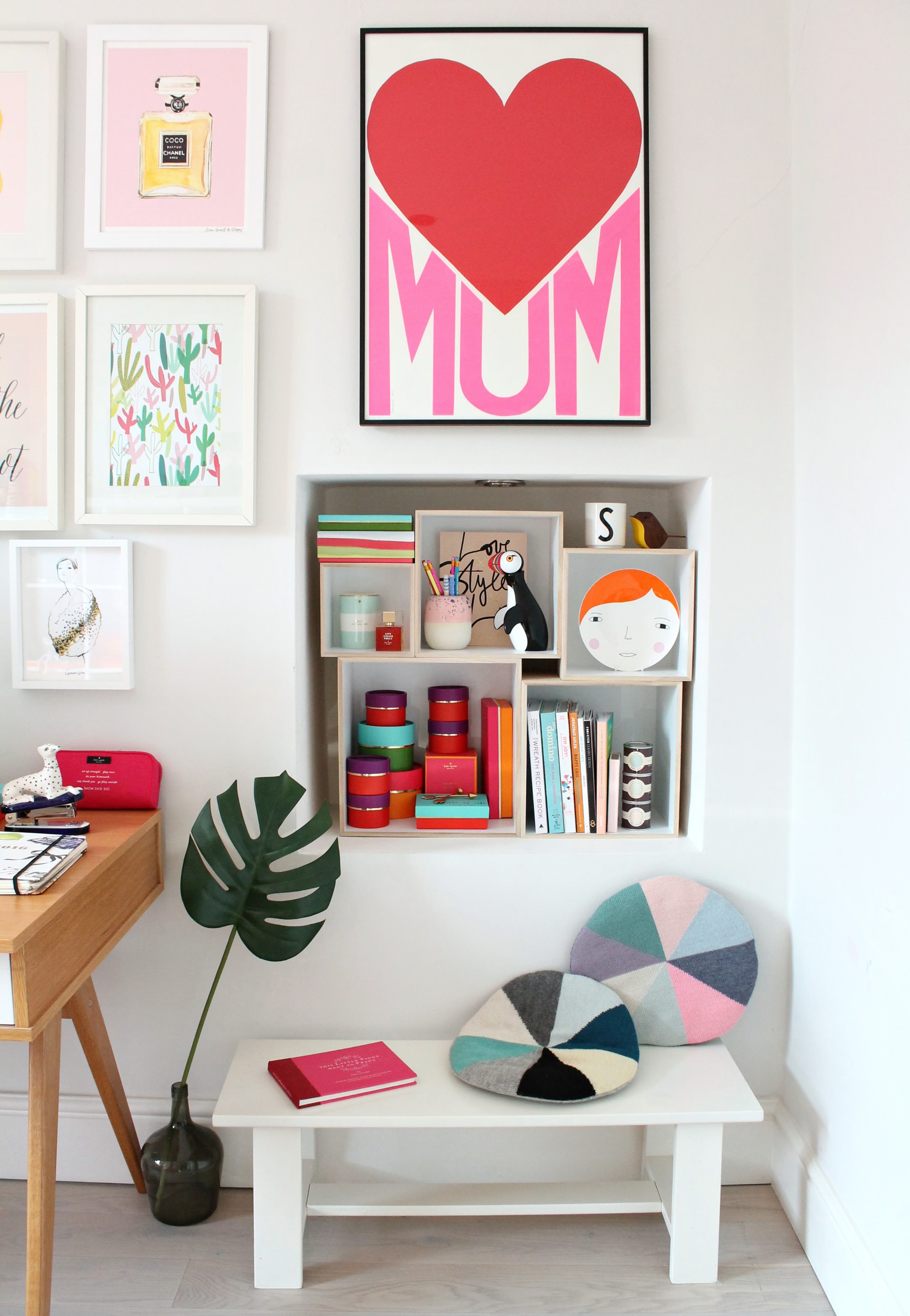 colourful-work-space-photo-by-Geraldine-Tan-Little-Big-Bell