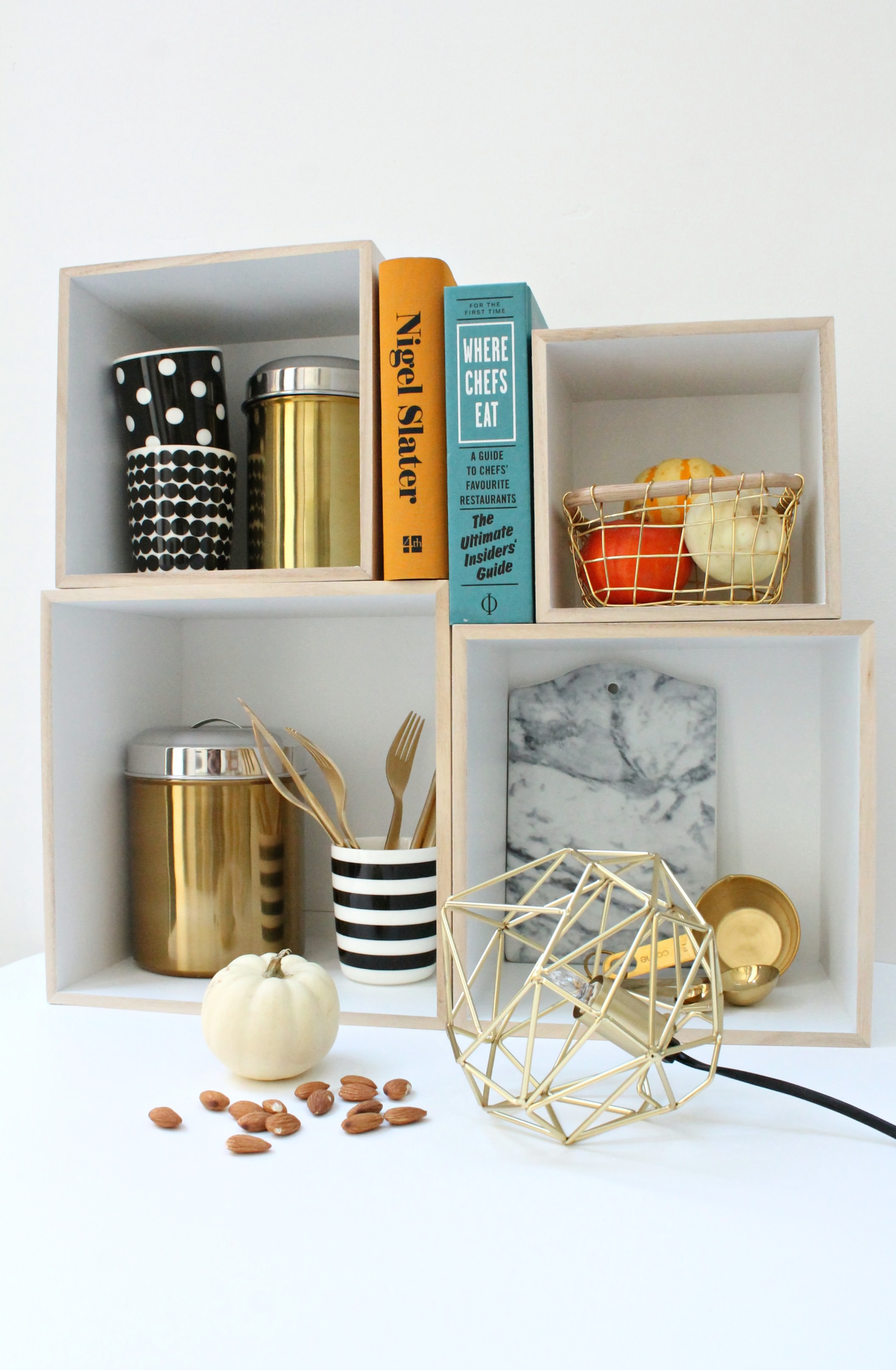 how-to-decorate-with-brass-photo-by-little-big-bell