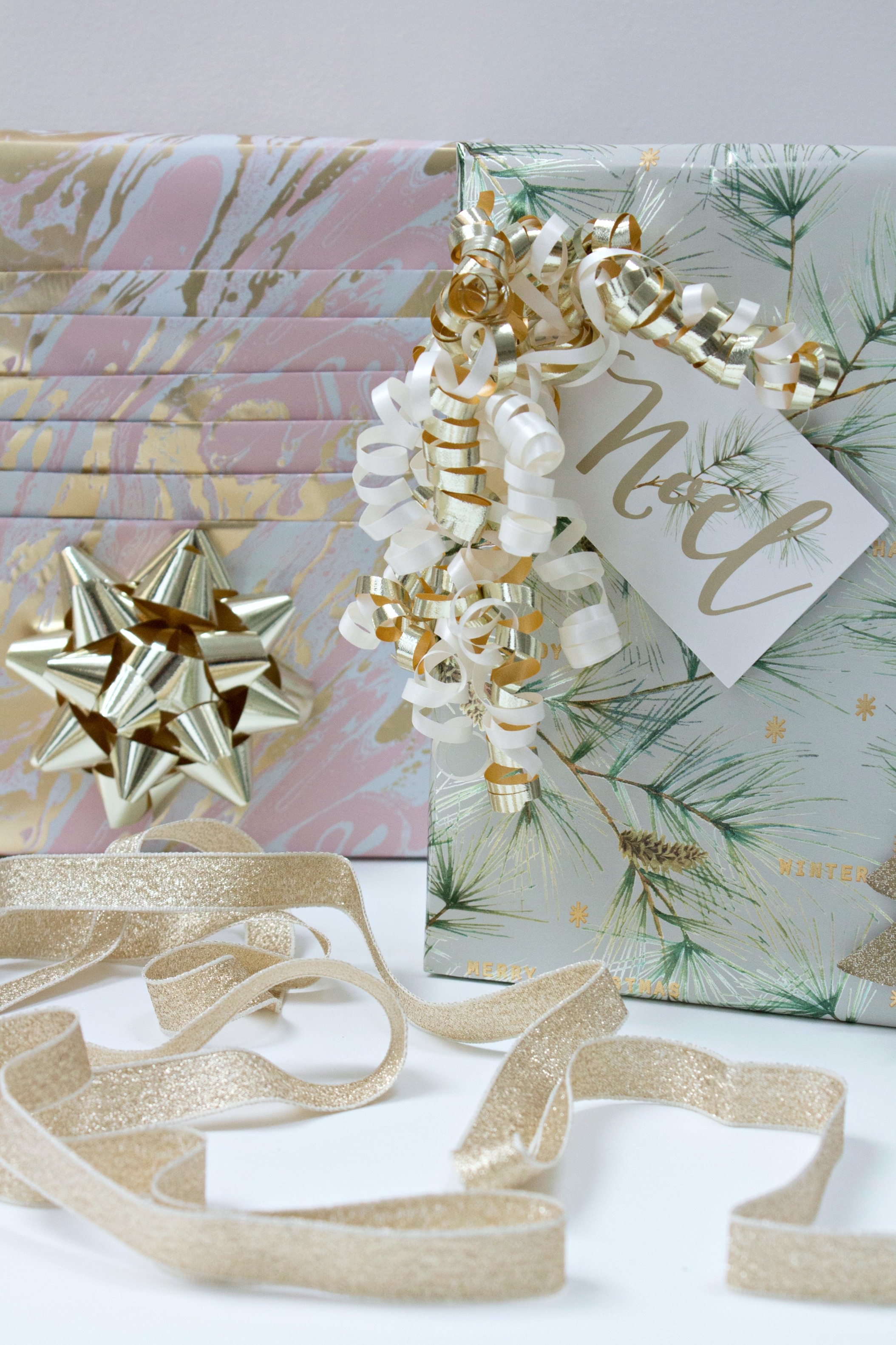 gift-wrapping-for-christmas-photo-by-little-big-bell
