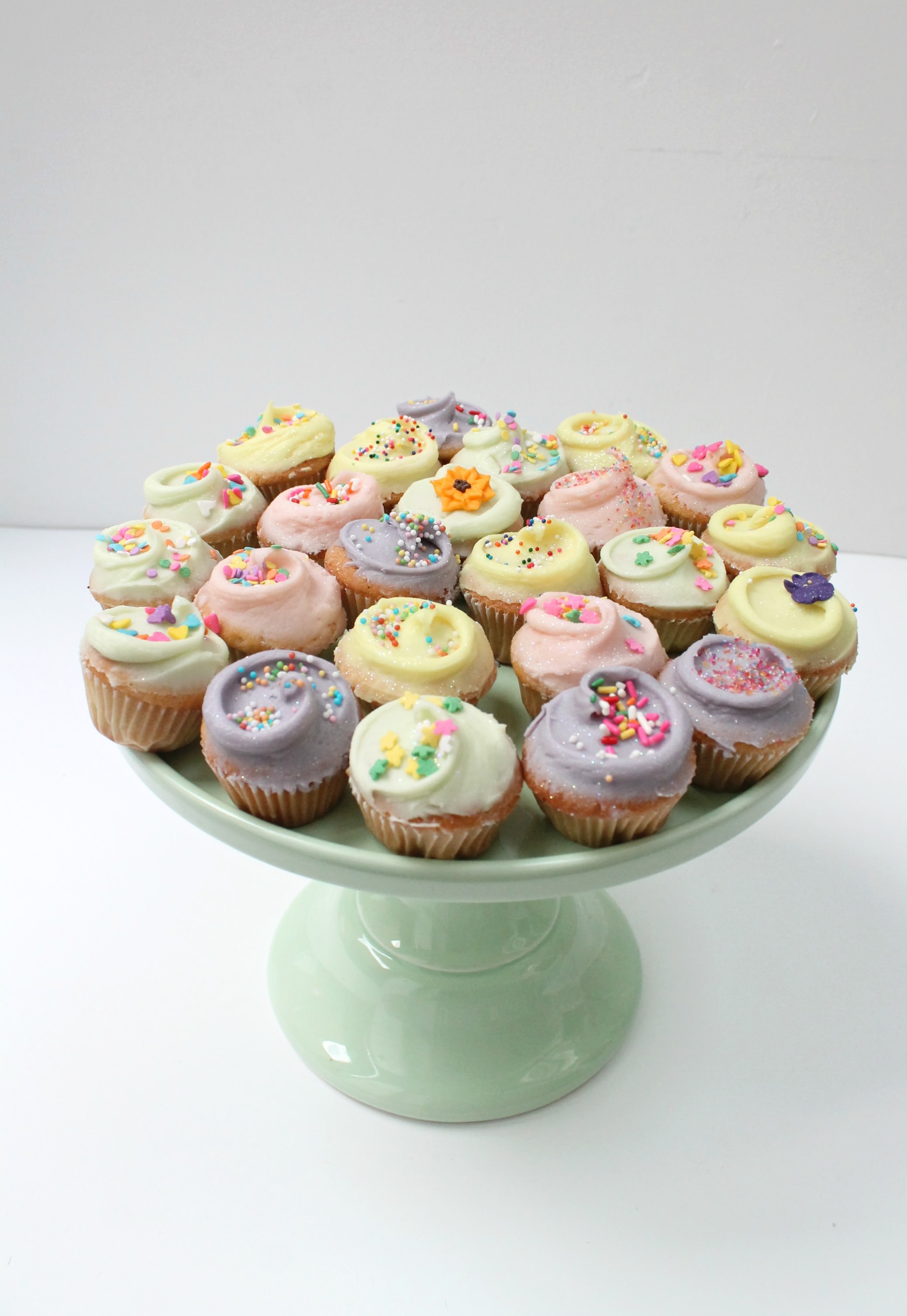 primrose-bakery-cupcakes-little-big-bell