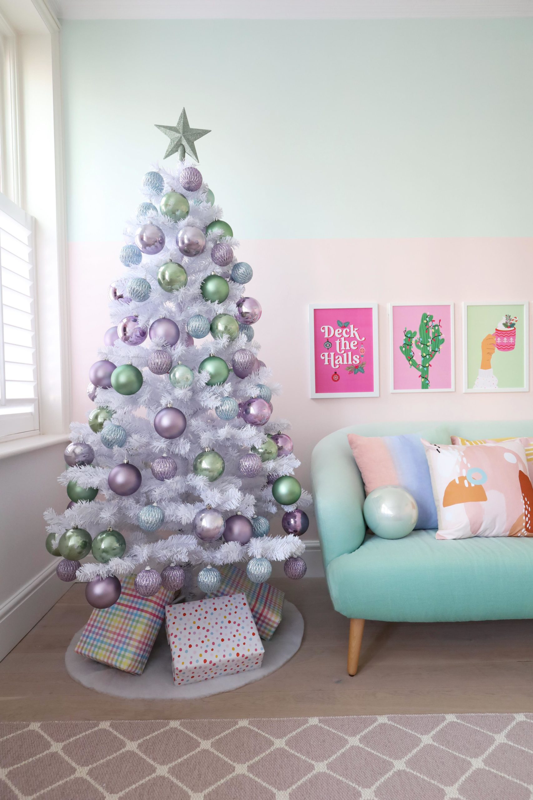 Lilac christmas tree baubles